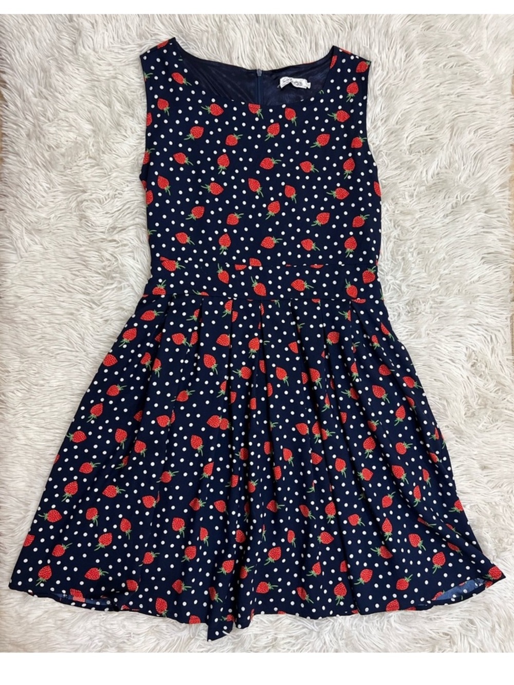 L.A. Soul Novelty Strawberries Print Sleeveless Dress Mini Blue Polka Dots Sz L